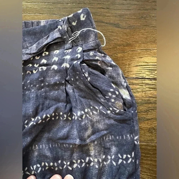 En Crème Wide-Leg Pant- medium - Picture 3 of 6